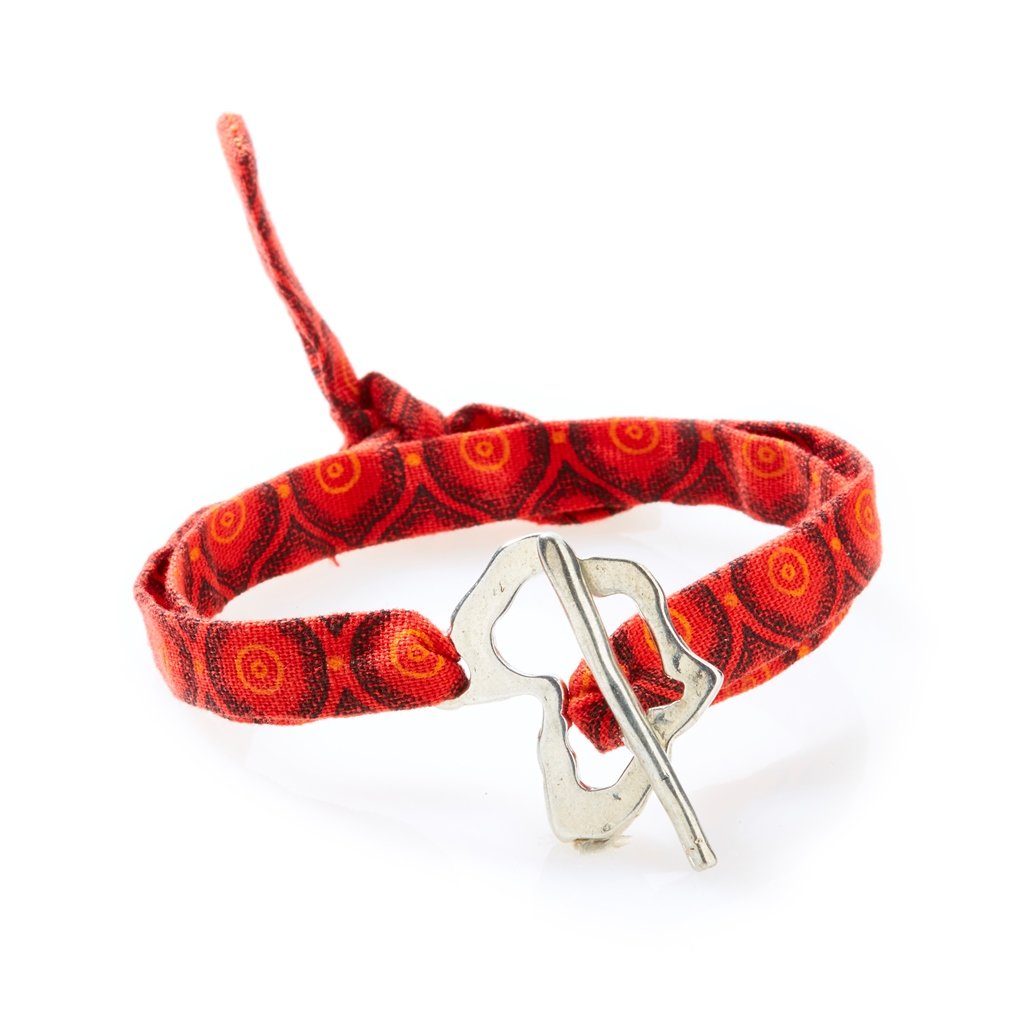 No-Memo-Quirky-Shweshwe-Bracelet-Africa-Red-BlackOrange_1024x1024@2x